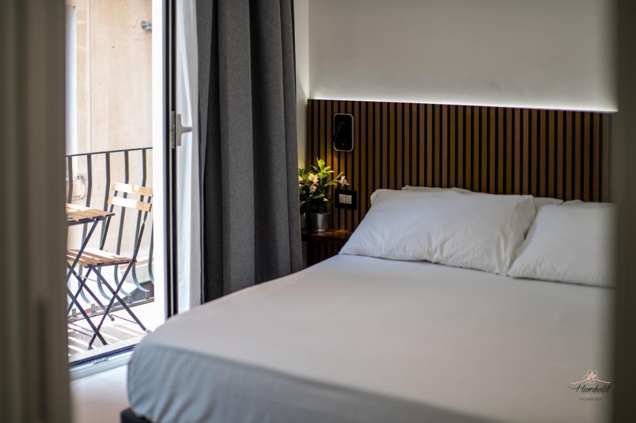 Humboldt Luxury Rooms Taormina Esterno foto