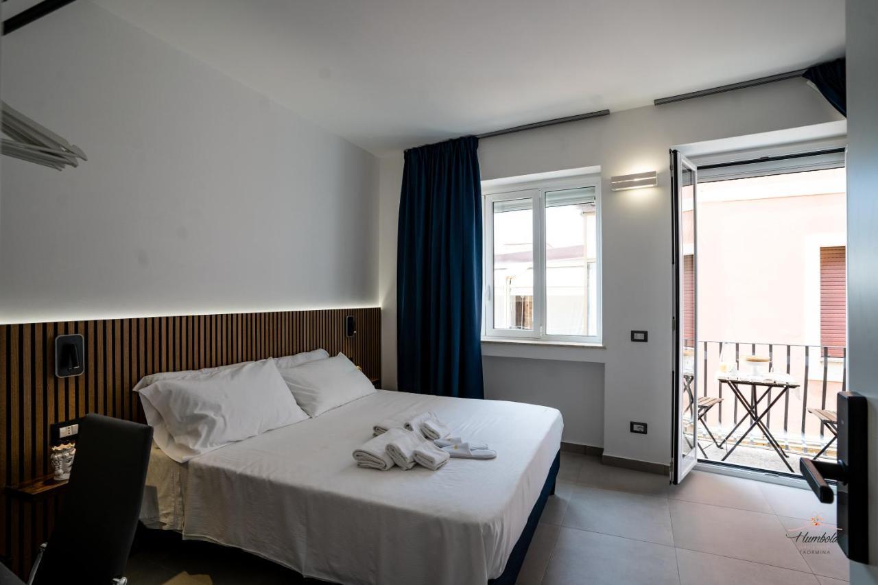 Humboldt Luxury Rooms Taormina Esterno foto