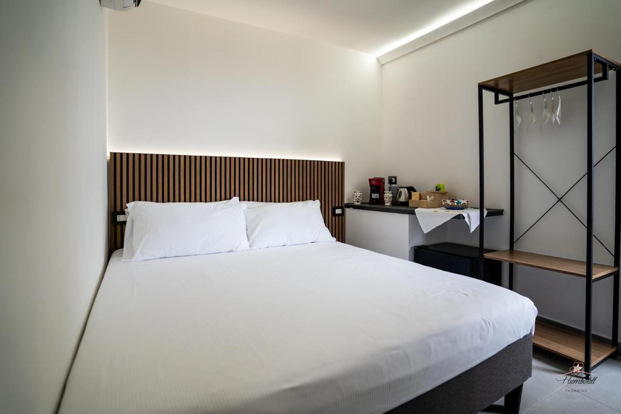 Humboldt Luxury Rooms Taormina Esterno foto