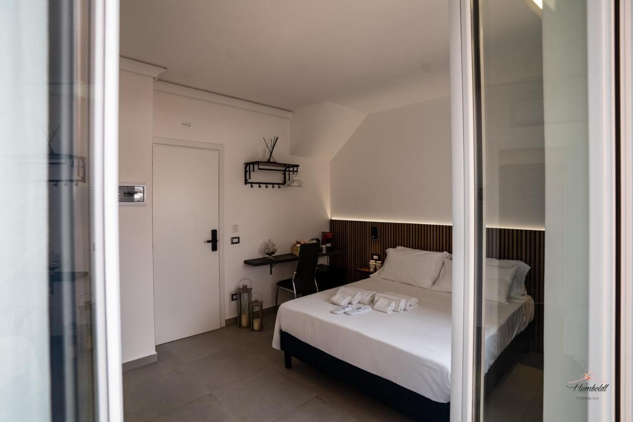 Humboldt Luxury Rooms Taormina Esterno foto