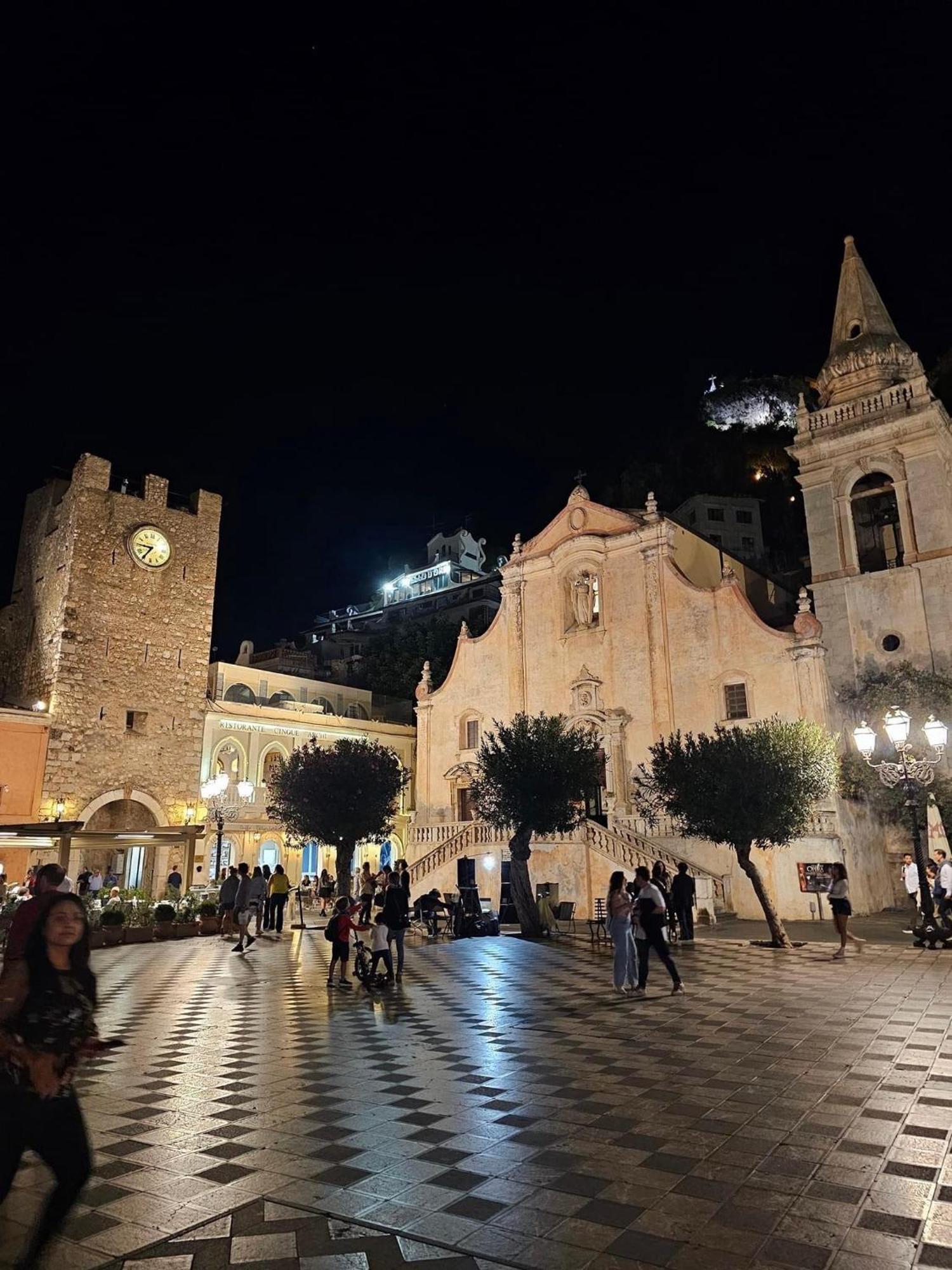 Humboldt Luxury Rooms Taormina Esterno foto