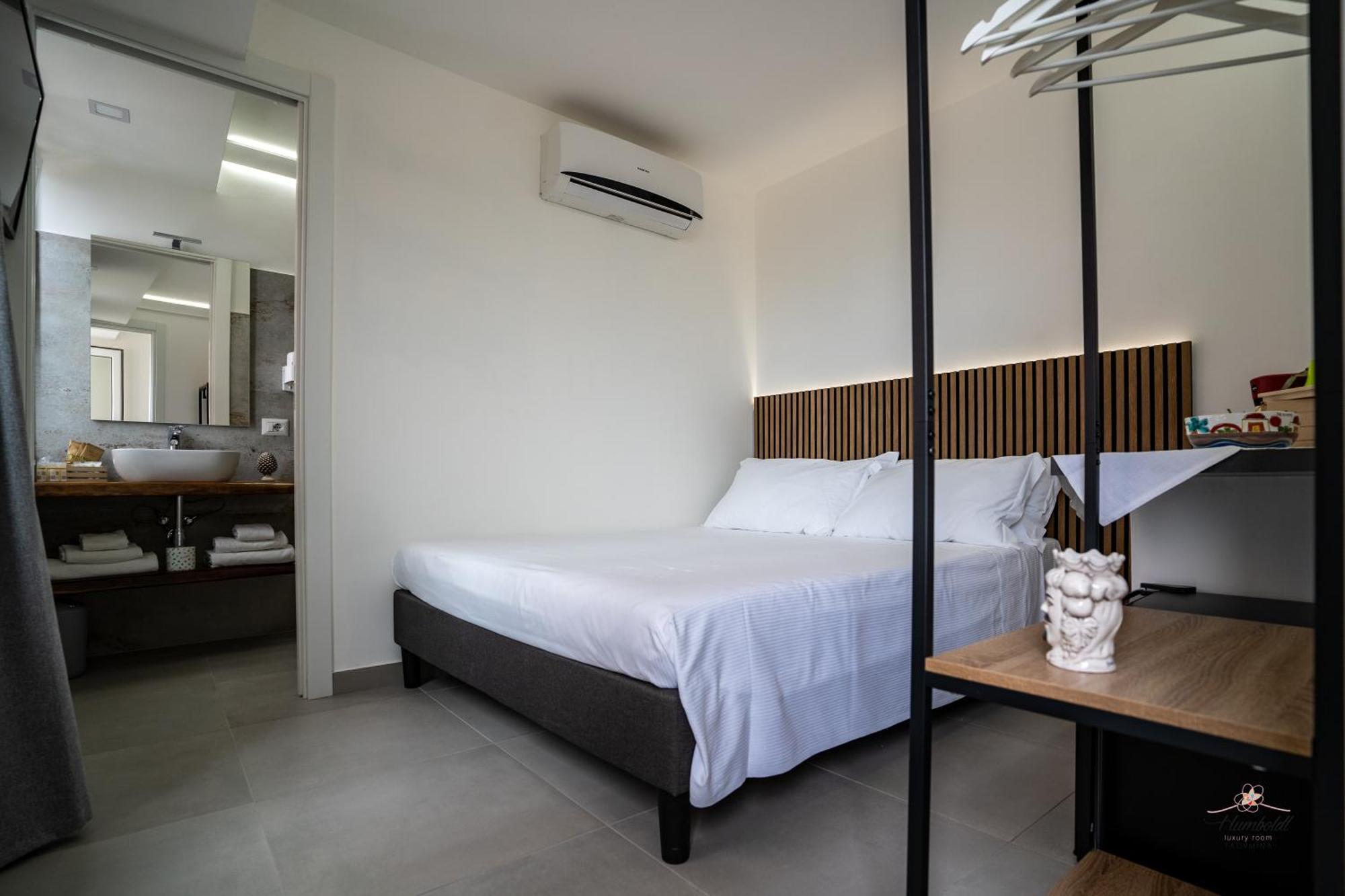 Humboldt Luxury Rooms Taormina Esterno foto