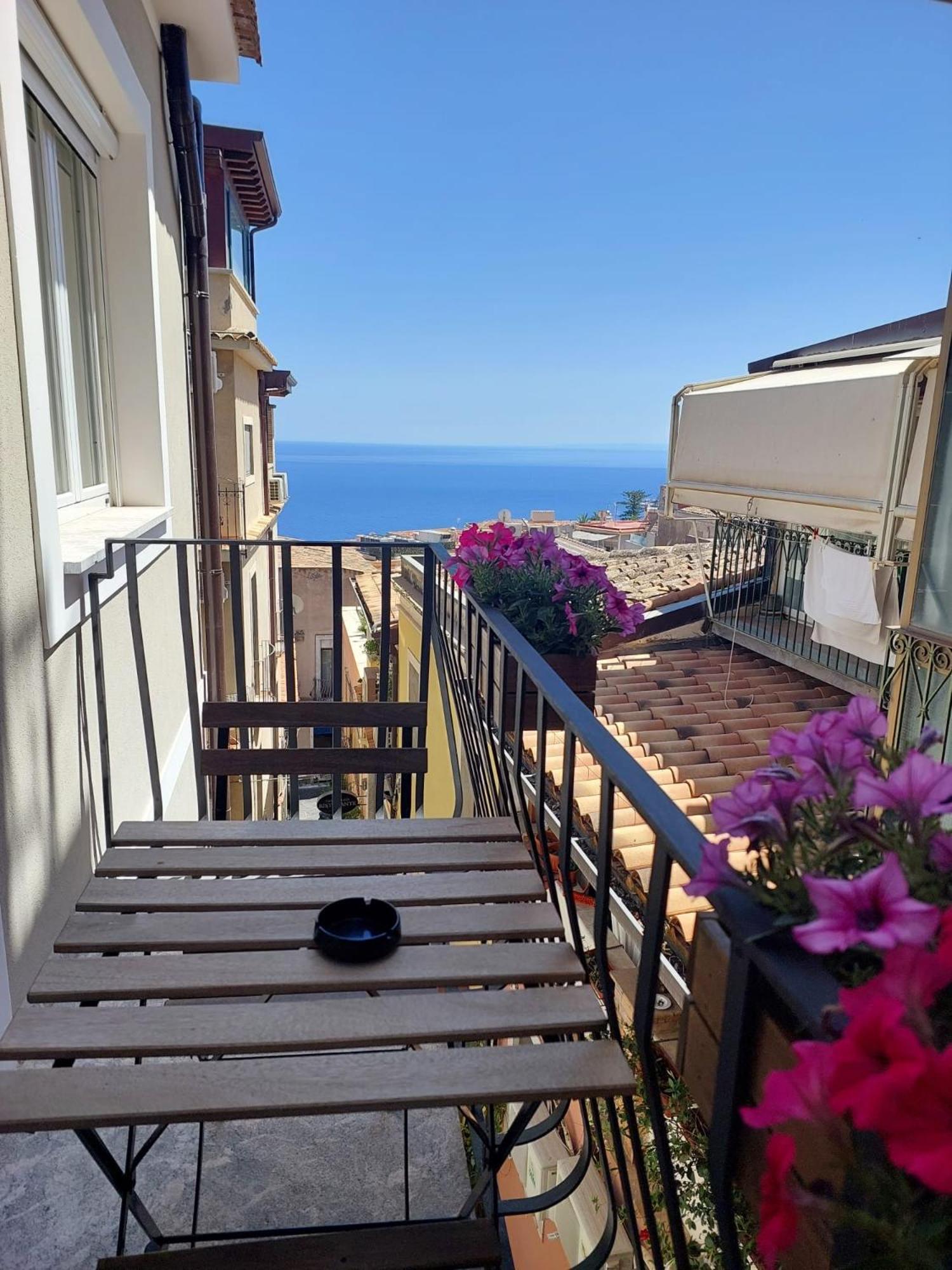 Humboldt Luxury Rooms Taormina Esterno foto